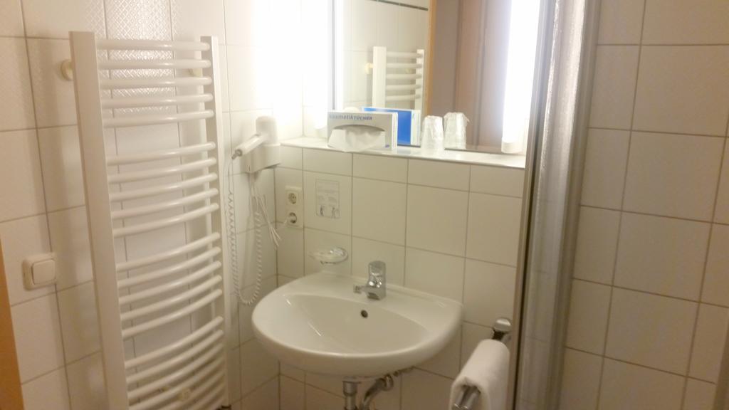 Hotel Pfaubräu Trostberg an der Alz Exteriör bild