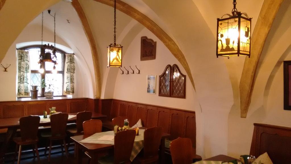 Hotel Pfaubräu Trostberg an der Alz Exteriör bild