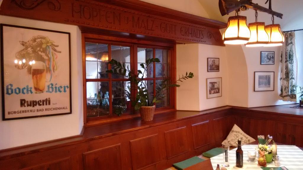 Hotel Pfaubräu Trostberg an der Alz Exteriör bild