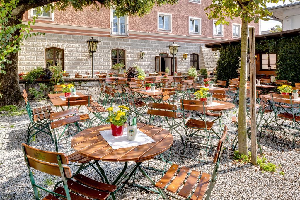 Hotel Pfaubräu Trostberg an der Alz Rum bild